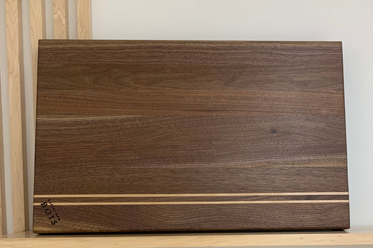 #13 Planche à découper « Enfant des bois » - Noyer