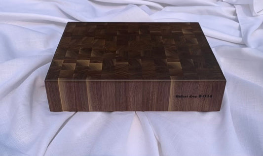 #17 Bloc de boucher - Noyer (moyen)